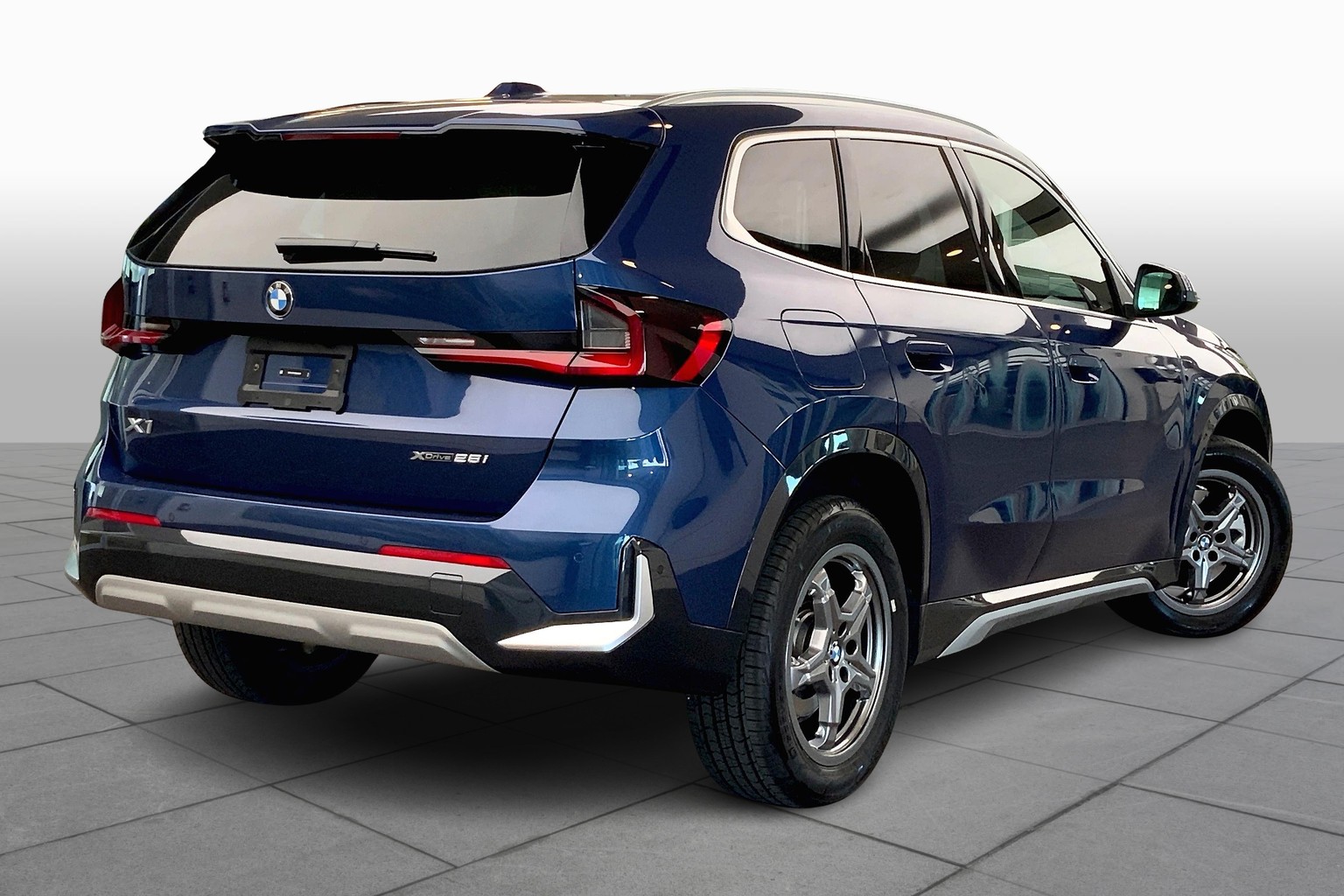 X1 xDrive28i