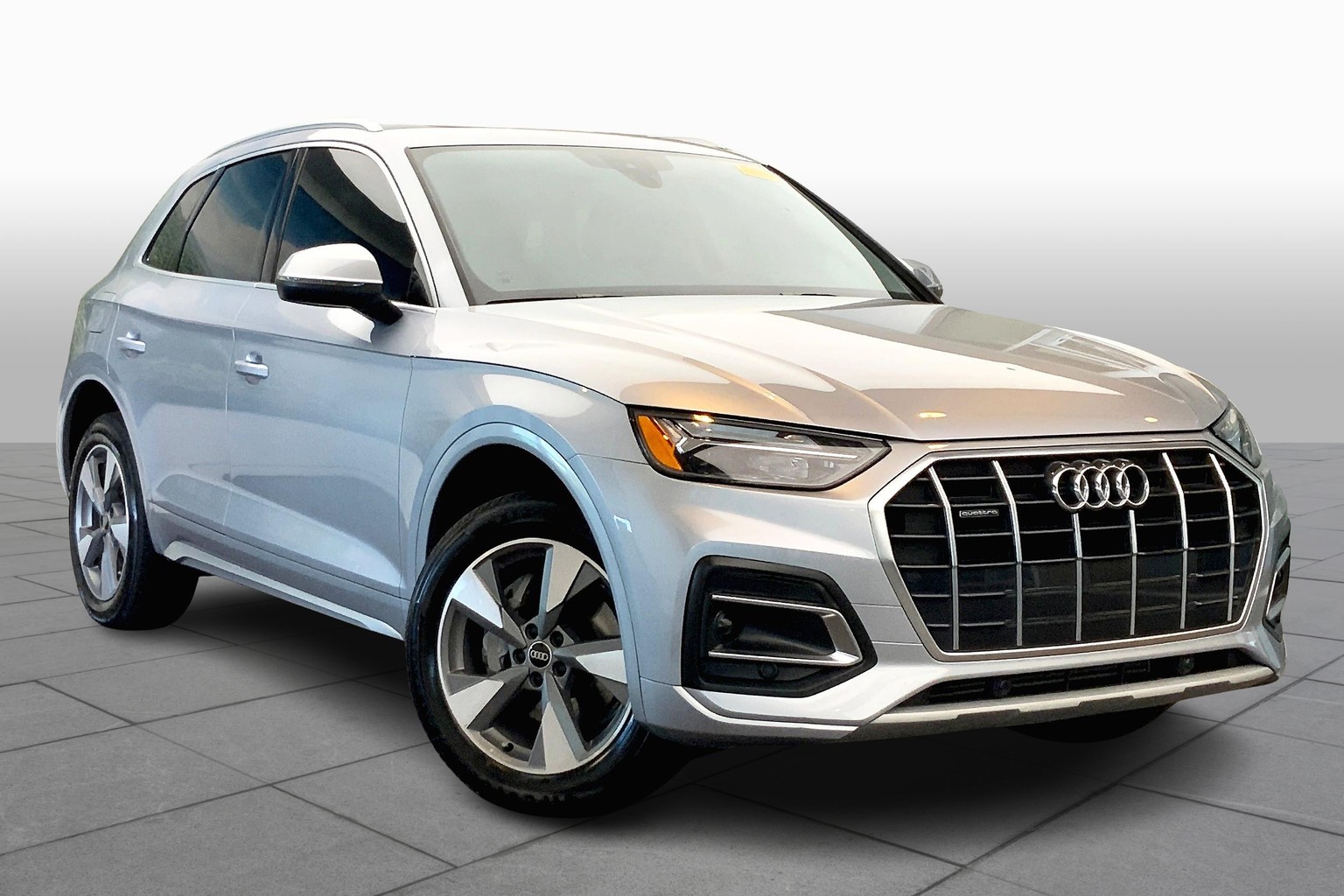 Q5 Premium 40 TFSI quattro