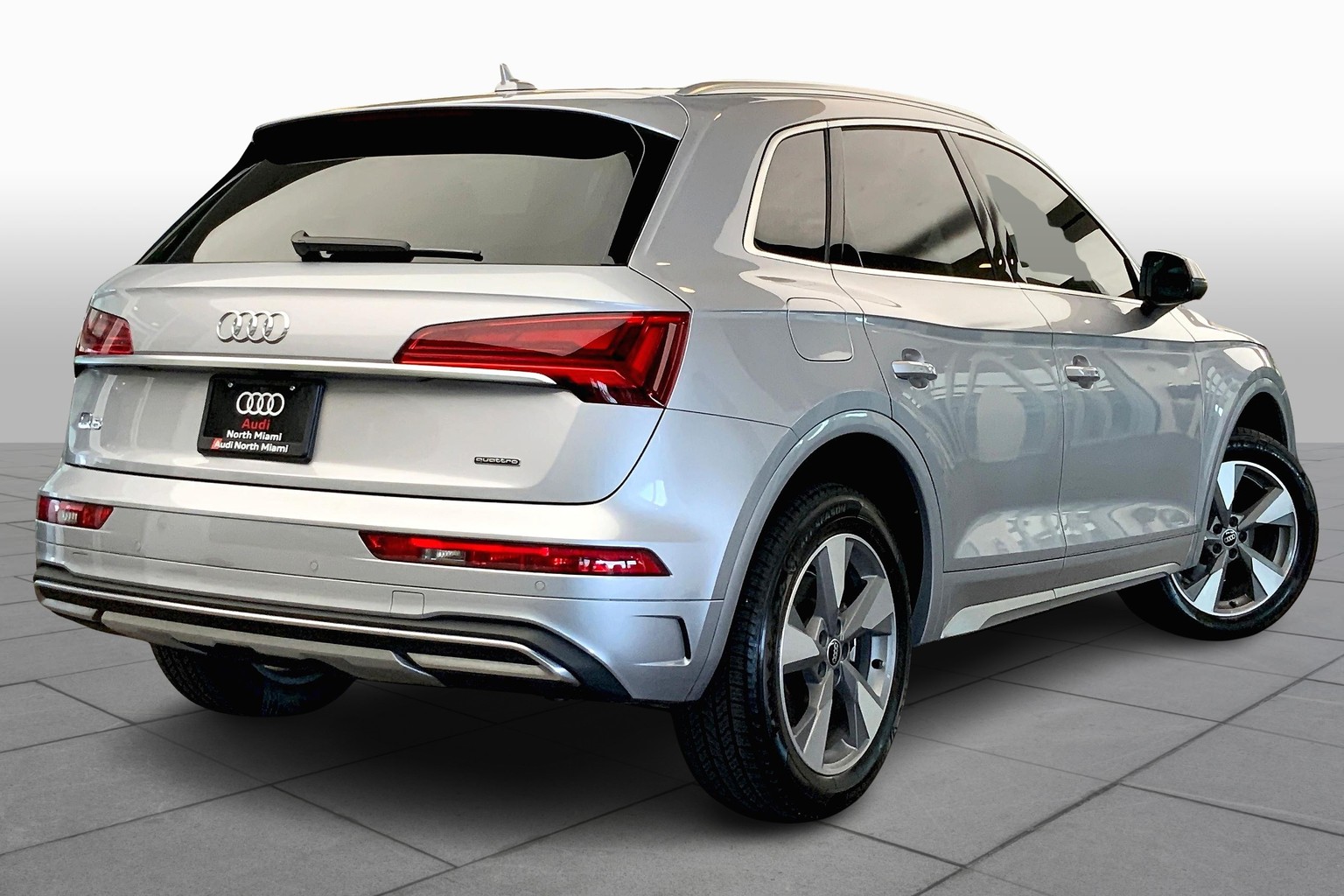 Q5 Premium 40 TFSI quattro