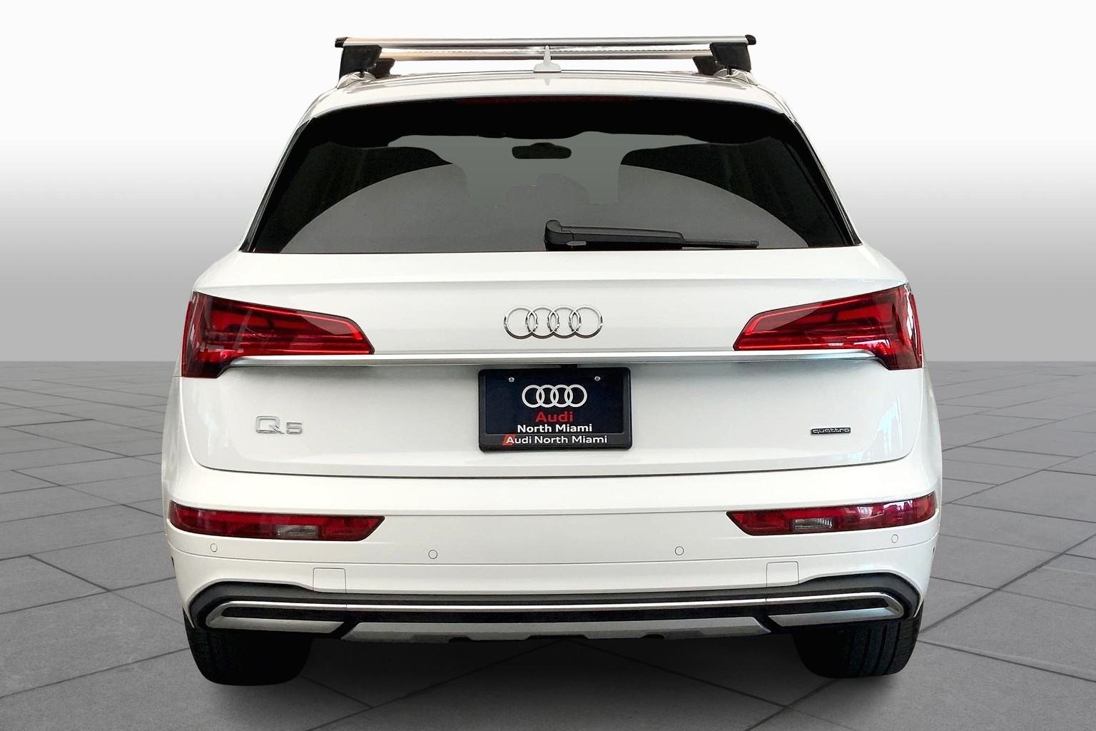 Q5 Premium Plus 45 TFSI quattro