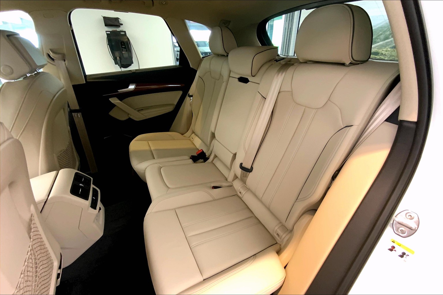 Q5 Premium Plus 45 TFSI quattro