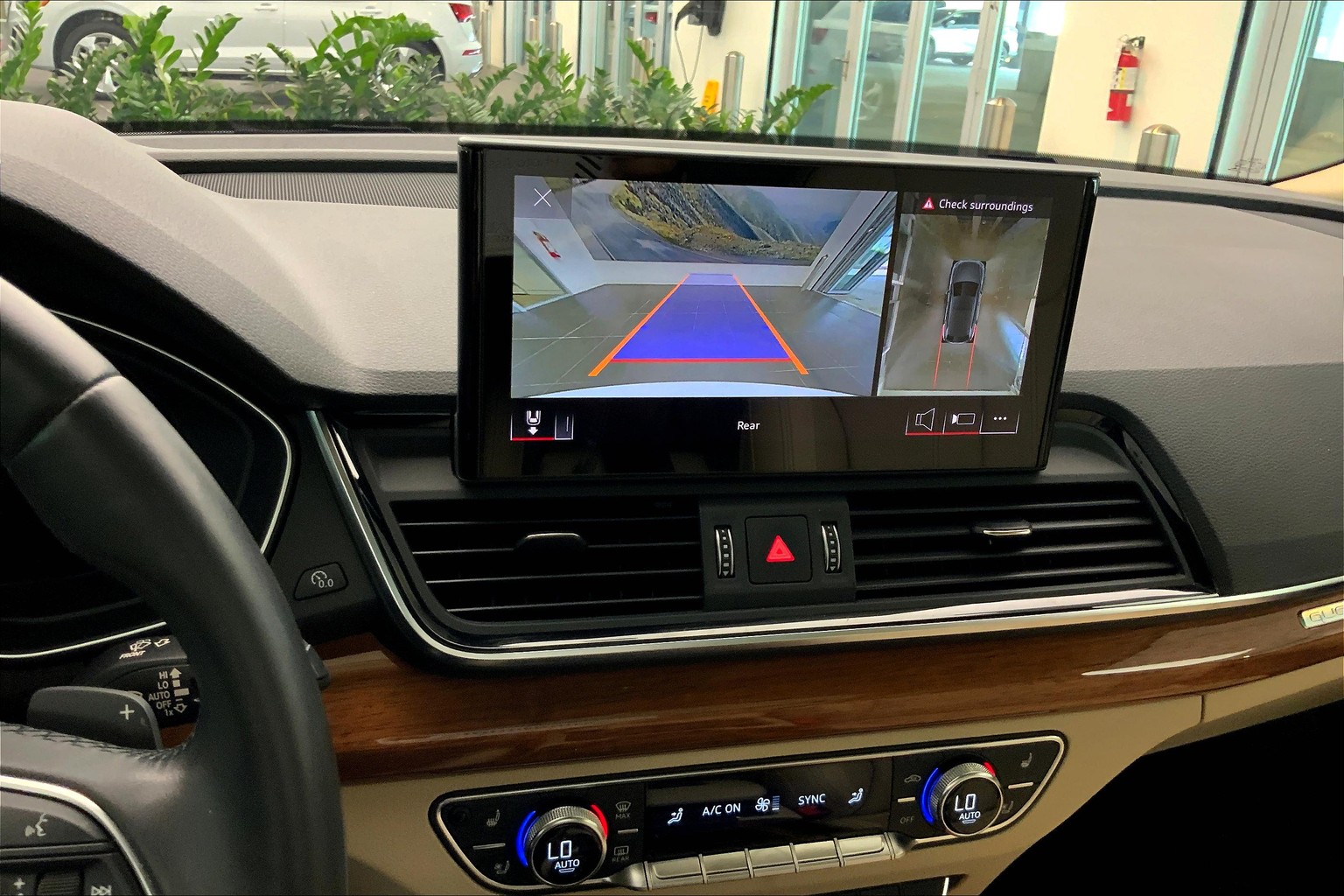 Q5 Premium Plus 45 TFSI quattro