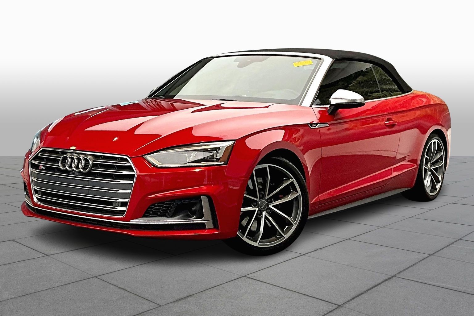 2018 Audi S5 Cabriolet Prestige's photo