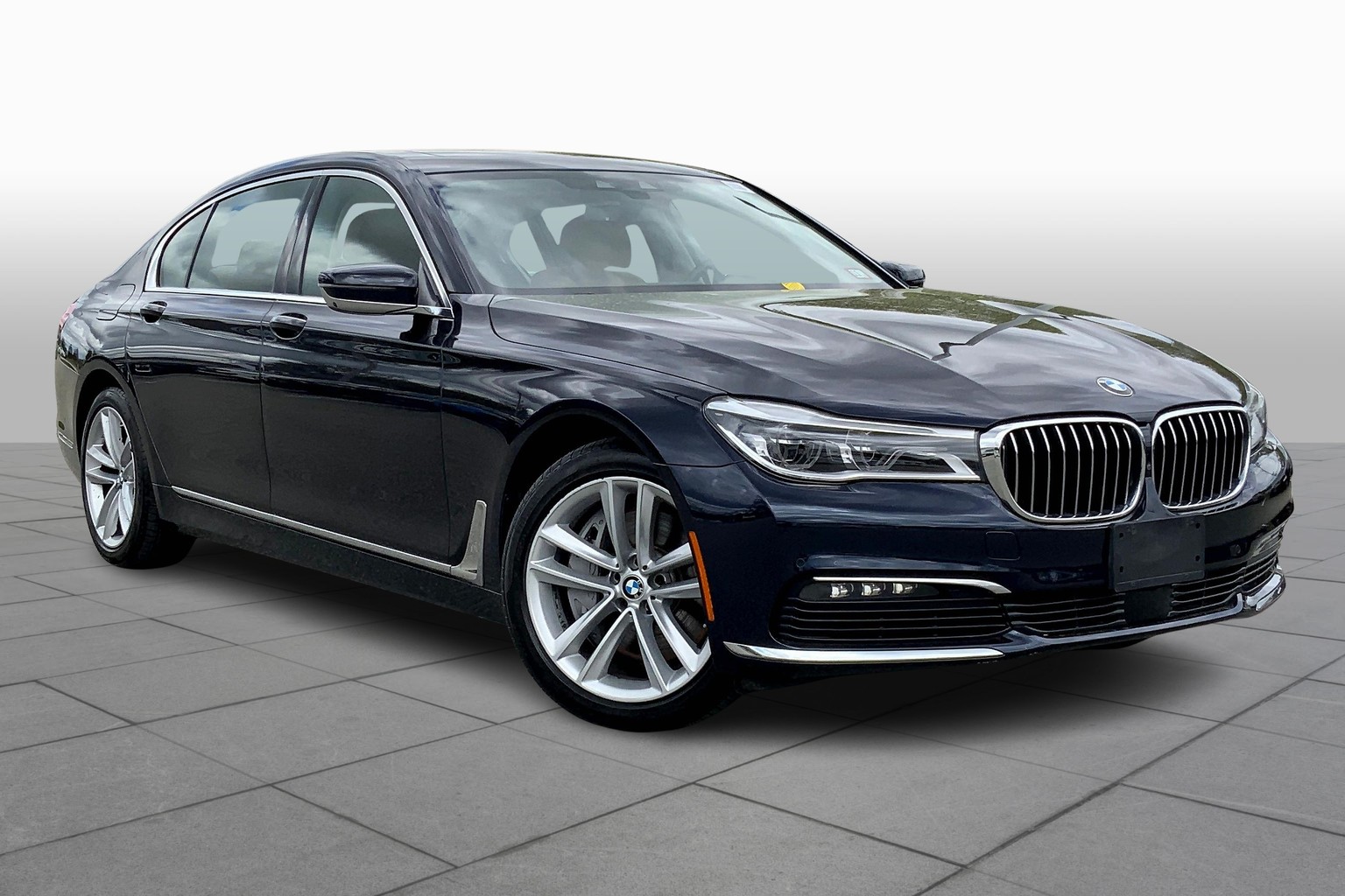 7 Series Sedan 750i xDrive