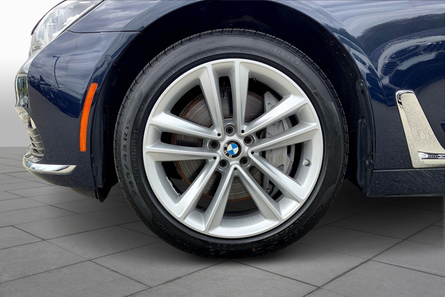 7 Series Sedan 750i xDrive