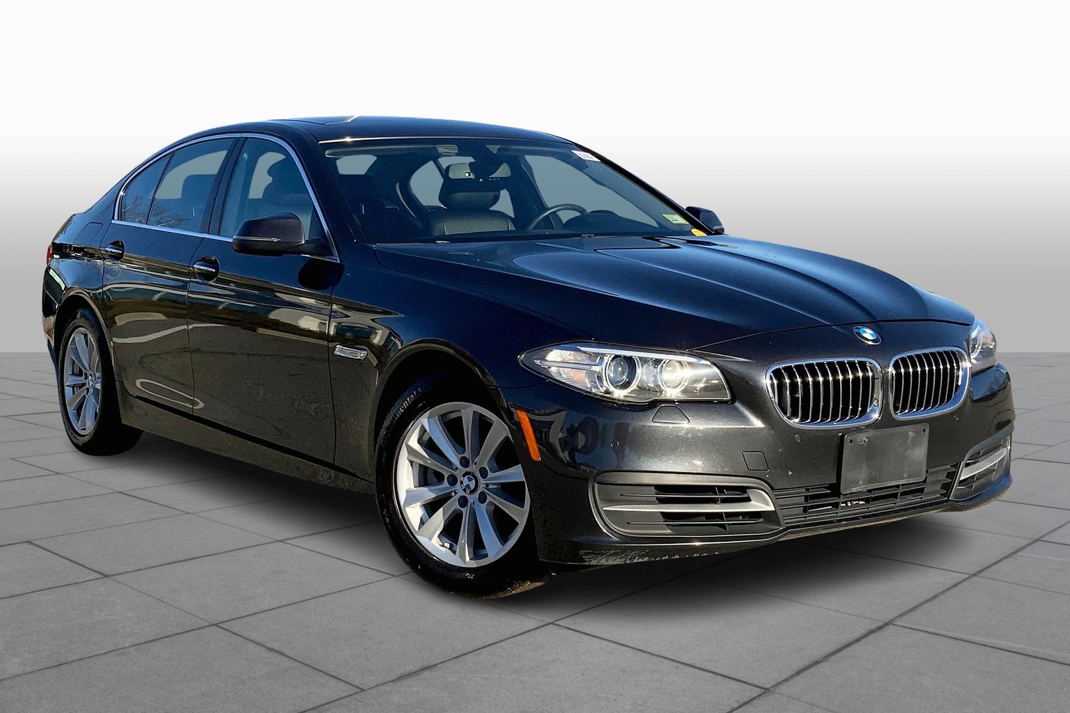 Used 2014 BMW 5 Series 528i with VIN WBA5A7C51ED616760 for sale in Hanover, MA