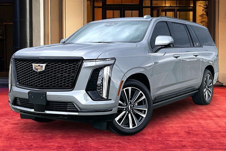 2025 Cadillac Escalade ESV Sport
