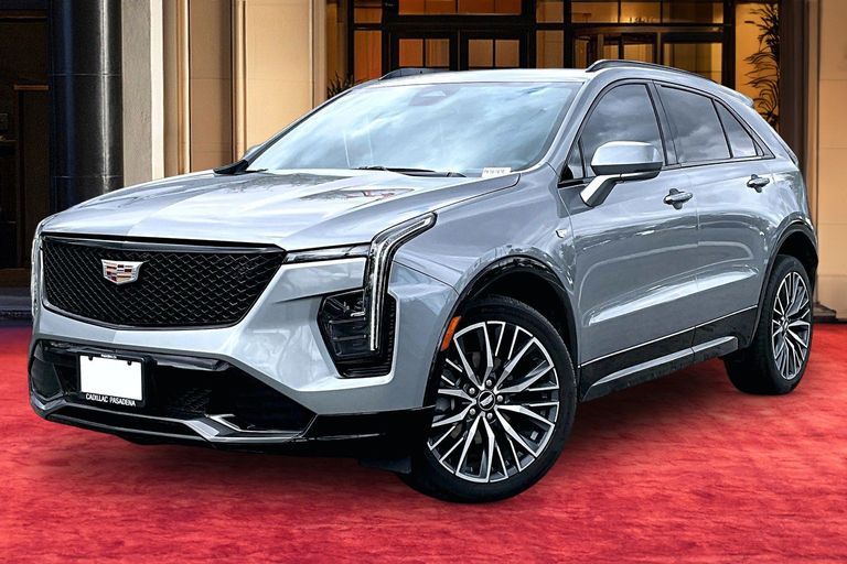 2024 Cadillac XT4 Sport