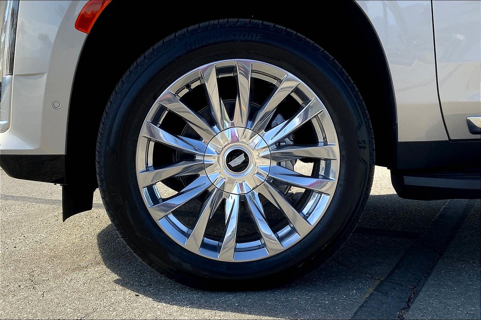 Pinnacle Clear Coat Safe Wheel Cleaner cleans tires and wheels