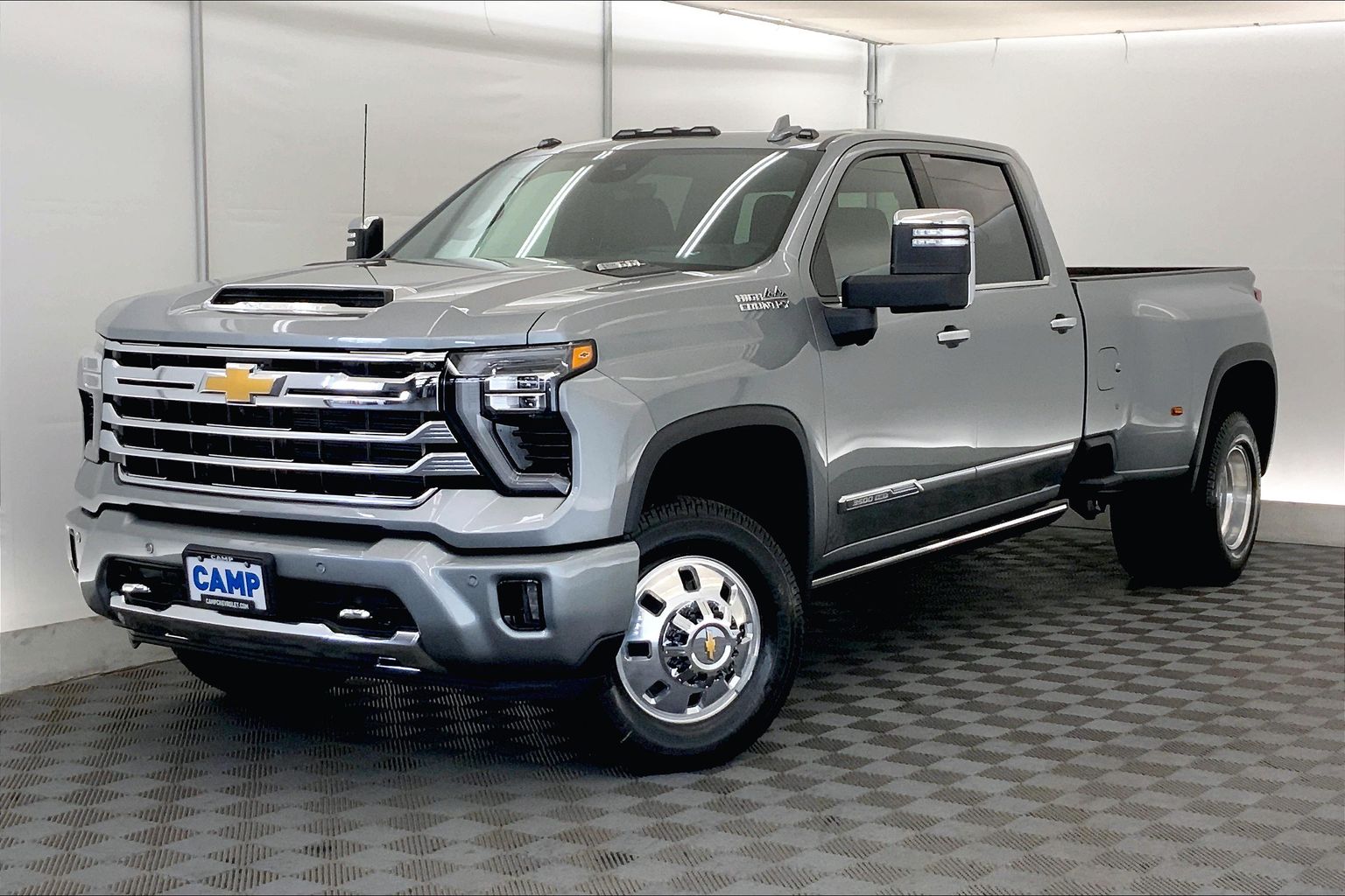 New 2025 Chevrolet Silverado 3500 HD High Country DRW Crew Cab in 