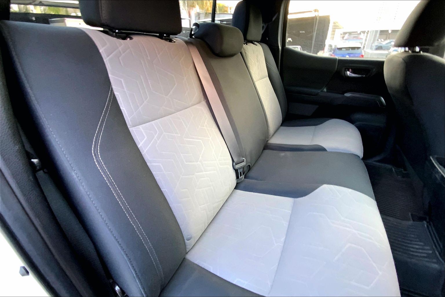 Autos seminuevos - Toyota Tacoma-doble 2022