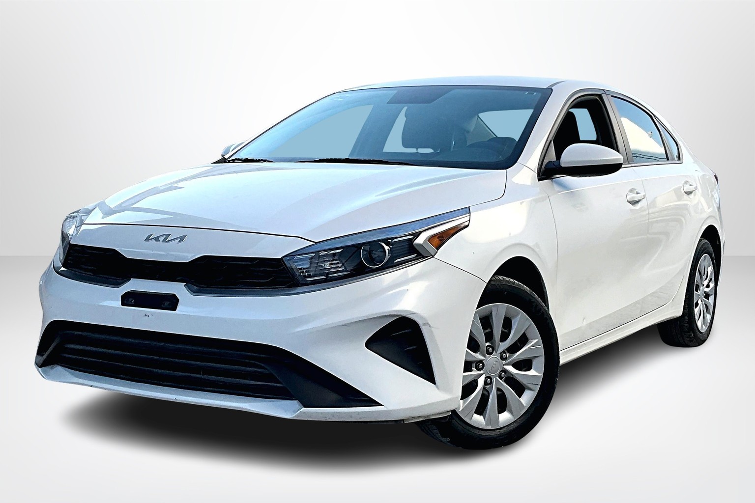 Otaski Forte Kia, Forte, 2023 :: Aviso Informador