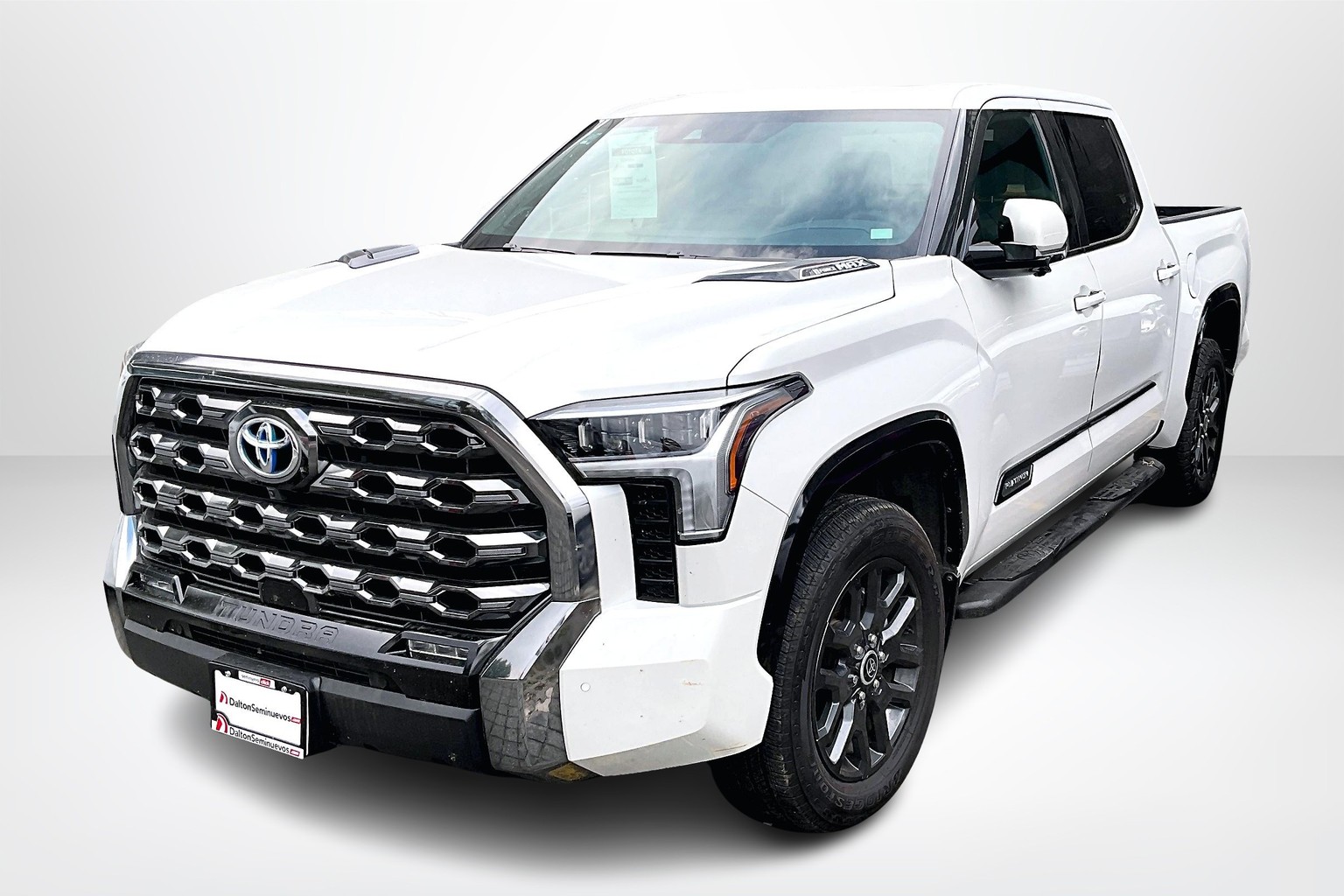 Autos seminuevos - Toyota Tundra 2023