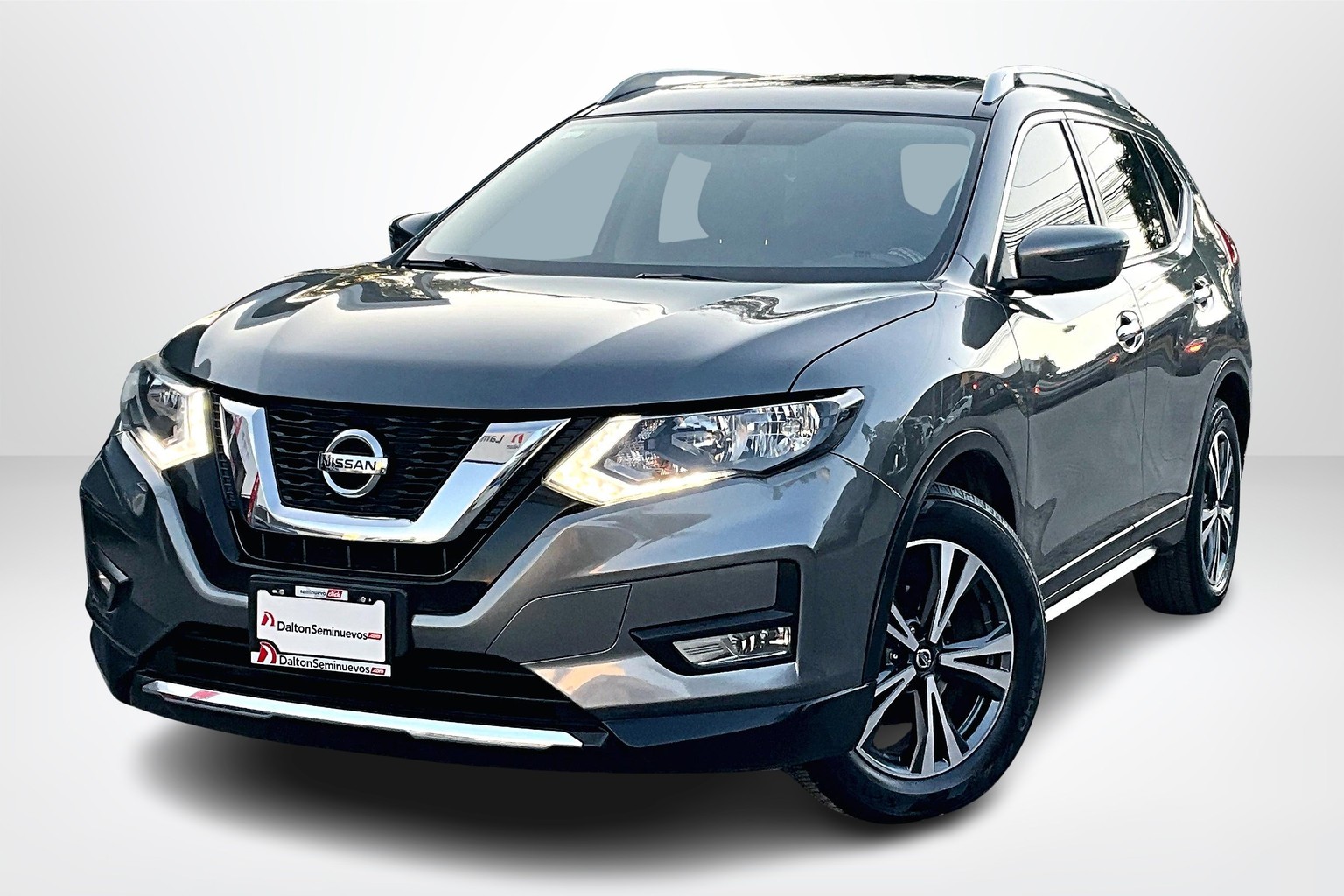 Autos seminuevos - Nissan X-trail 2019