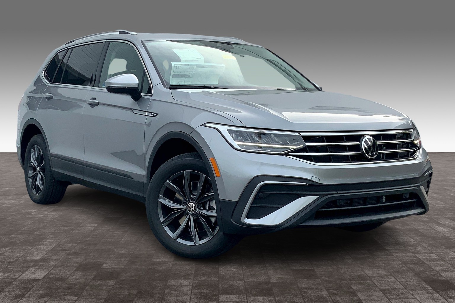 New 2024 Volkswagen Tiguan 2.0T SE 4D Sport Utility in Willoughby Hills #V24034 | Eastside Volkswagen New 2024 Volkswagen Tiguan 2.0T SE 4D Sport Utility in Willoughby Hills #V24034 | Eastside Volkswagen