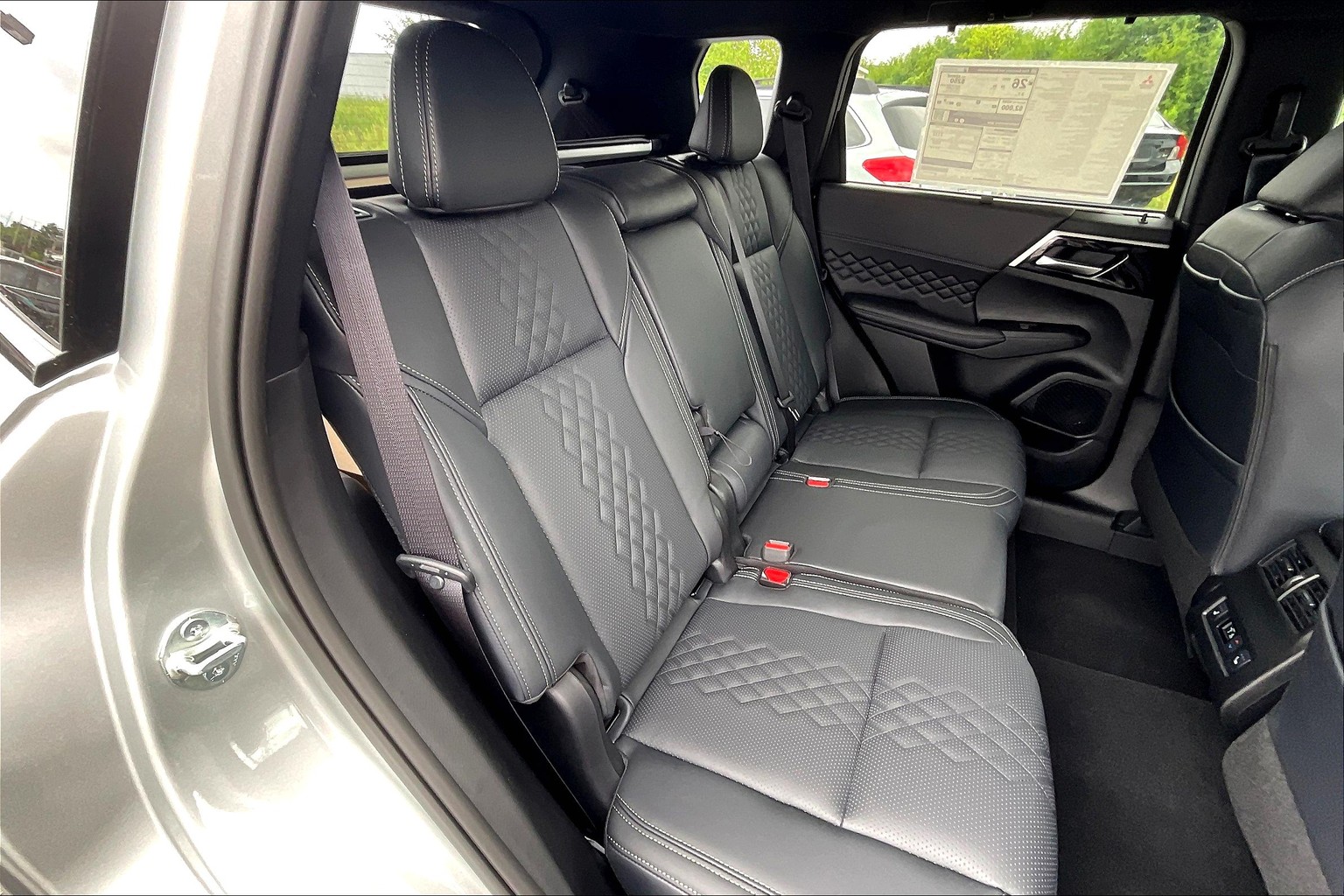 2024 Mitsubishi Outlander SEL S-AWC Altoona PA | Johnstown Bedford  Clearfield Pennsylvania JA4J4WA83RZ058543