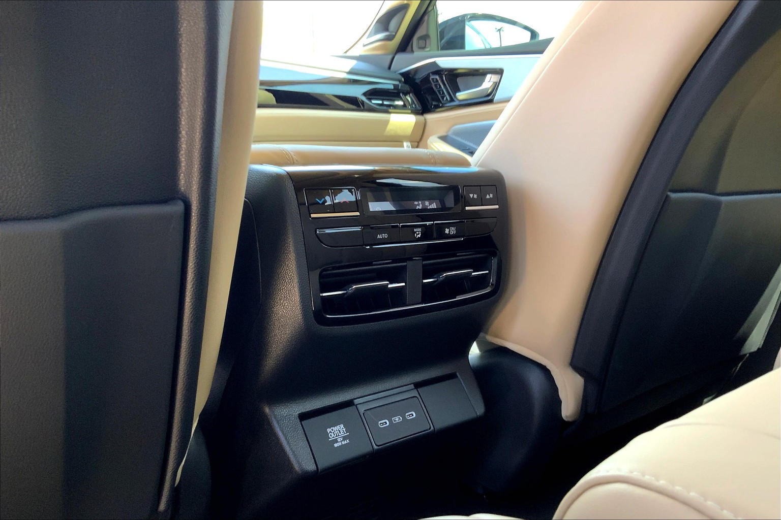 MDX SH-AWD w/Technology Package