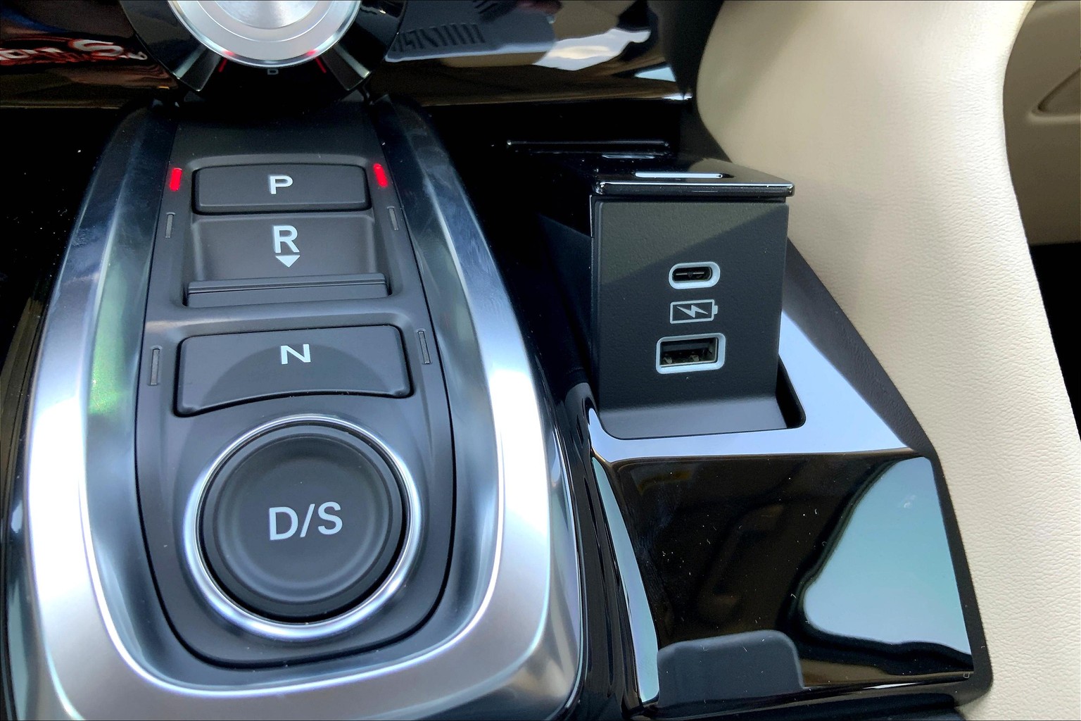 MDX SH-AWD w/Technology Package