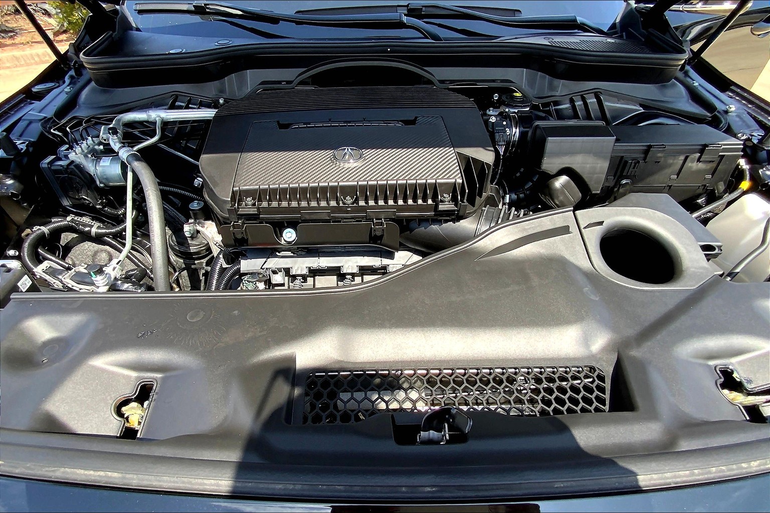 MDX SH-AWD w/Technology Package