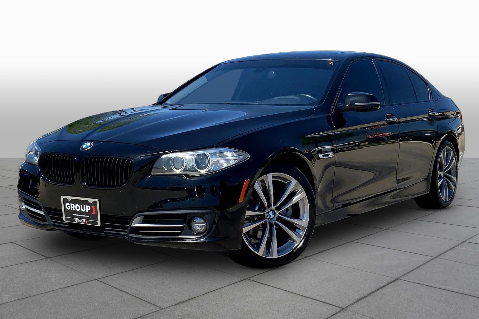 2016 BMW 5 Series 528i