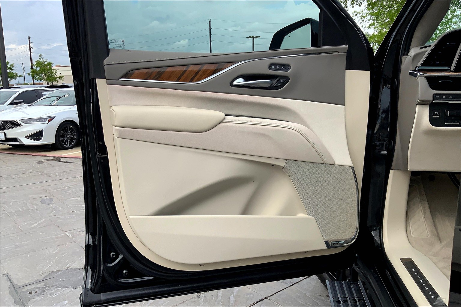 Escalade Sport Platinum
