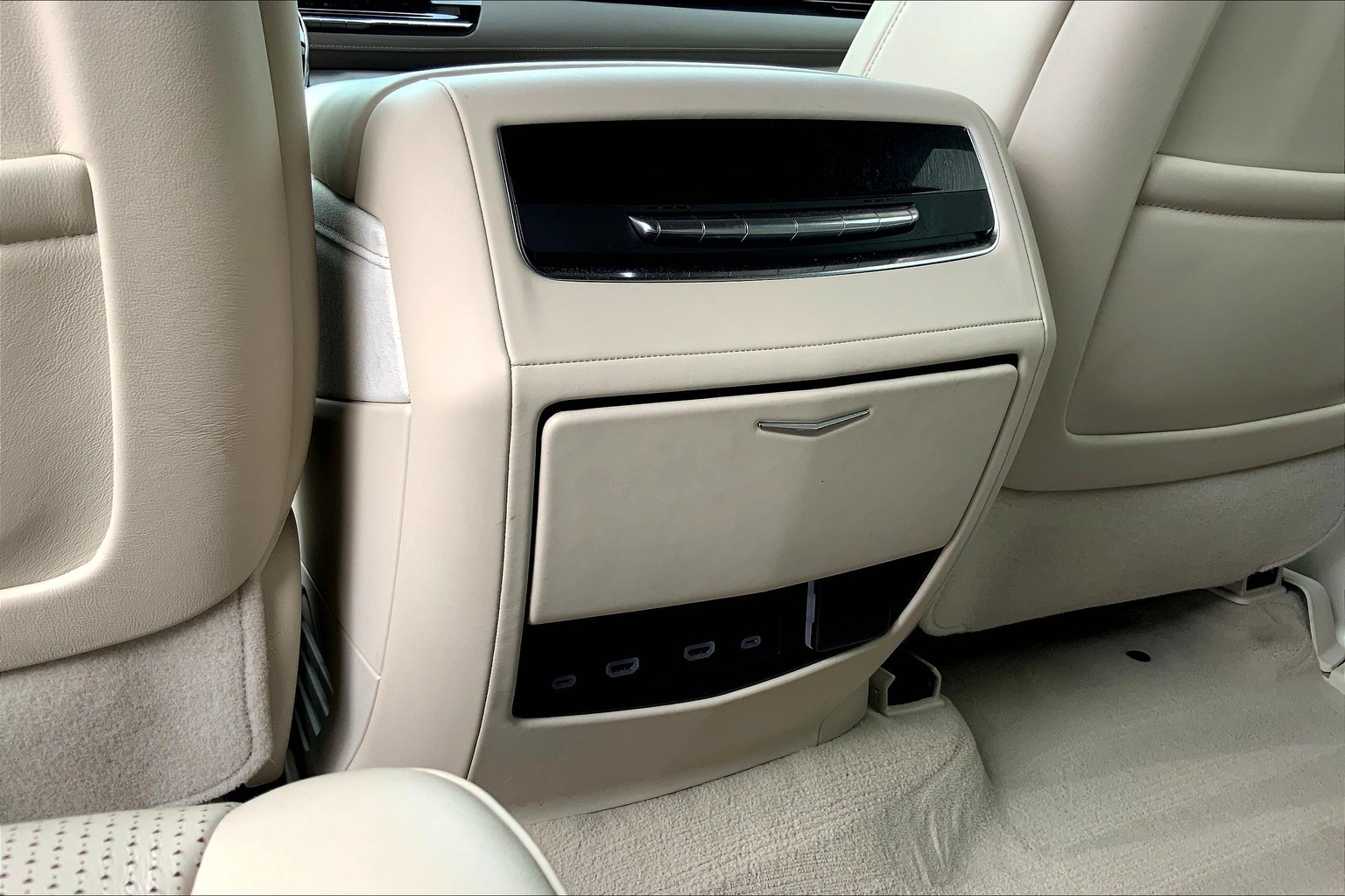 Escalade Sport Platinum