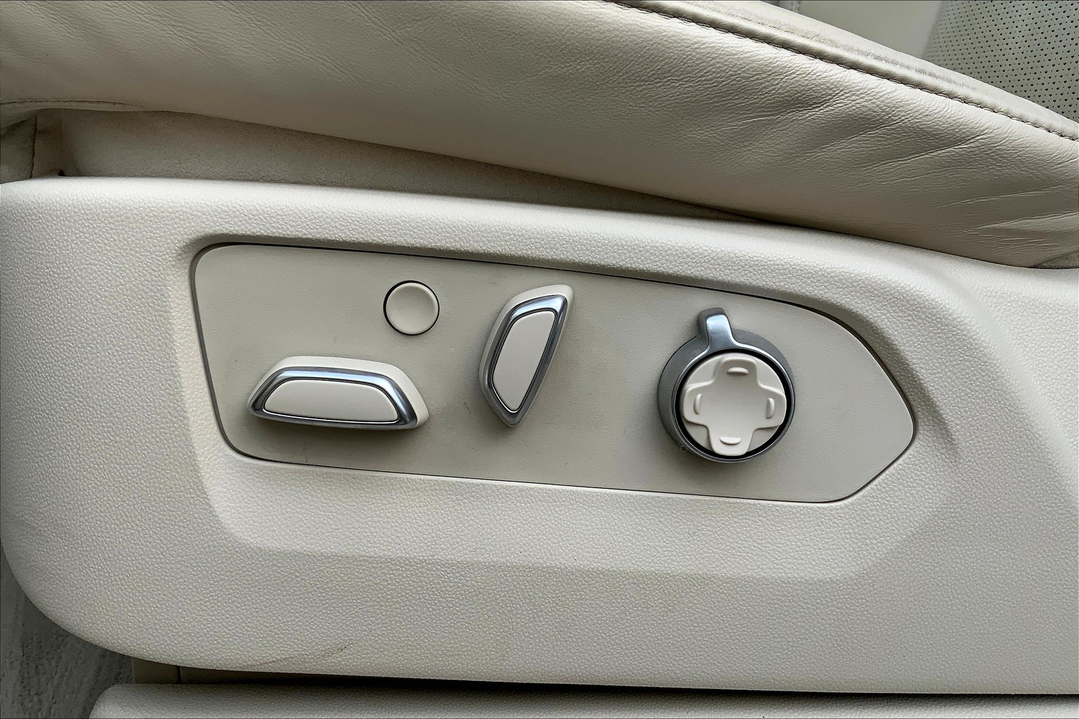 Escalade Sport Platinum