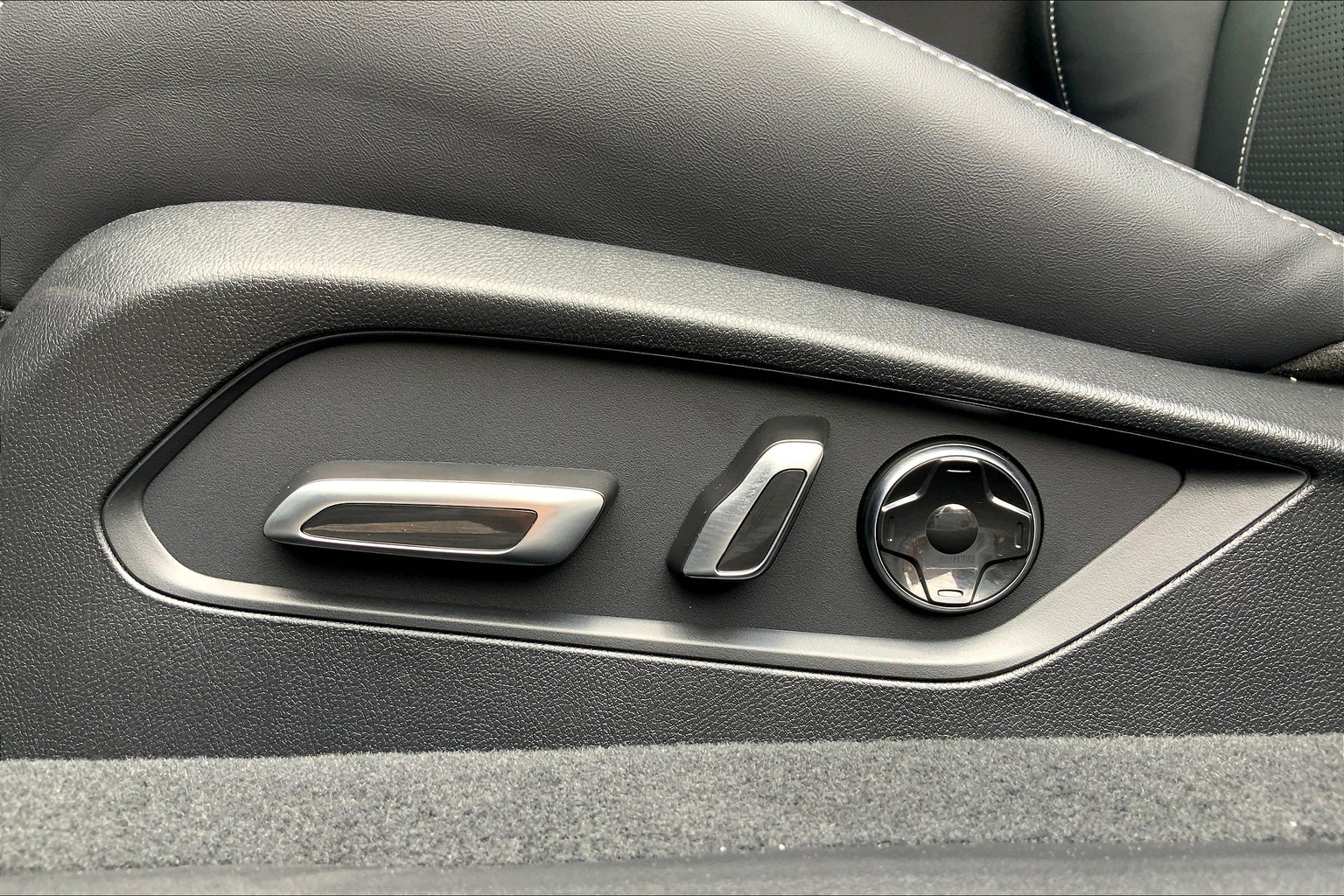 2025 Acura TLX Technology Package - Photo 14