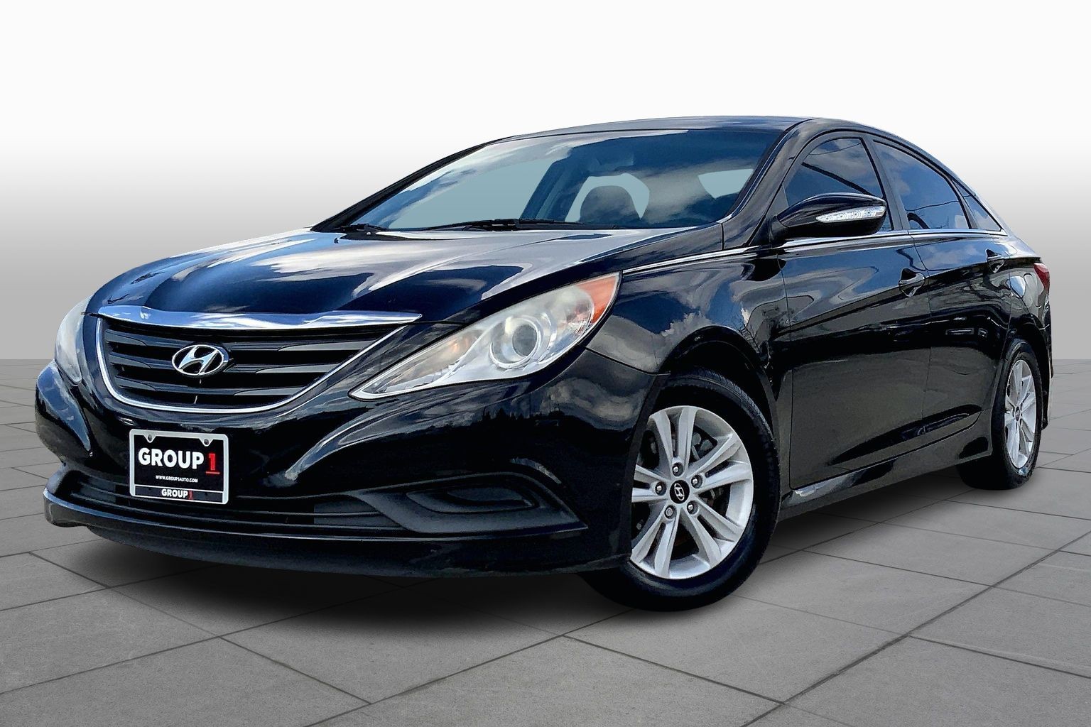 2014 Hyundai Sonata GLS's photo