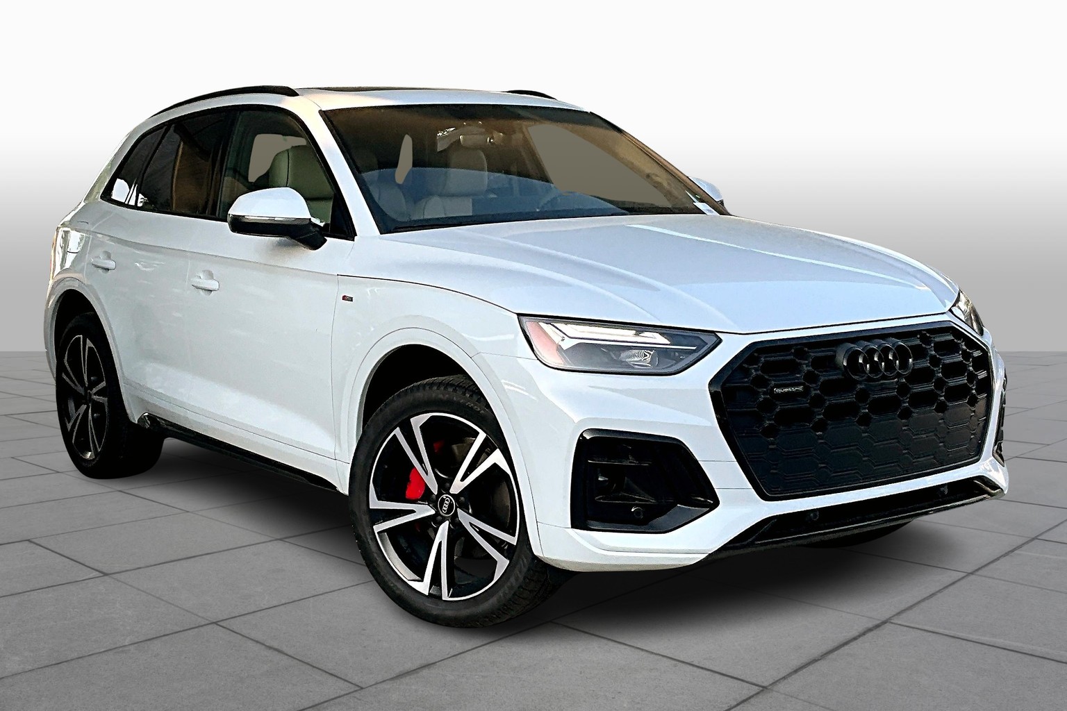 Q5 Premium Plus 45 TFSI quattro