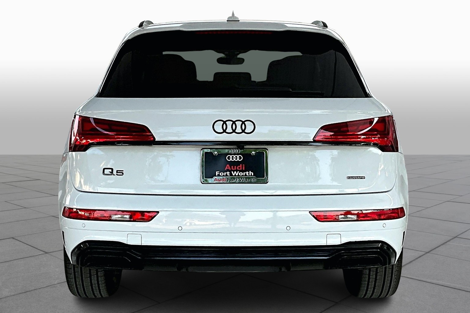 Q5 Premium Plus 45 TFSI quattro