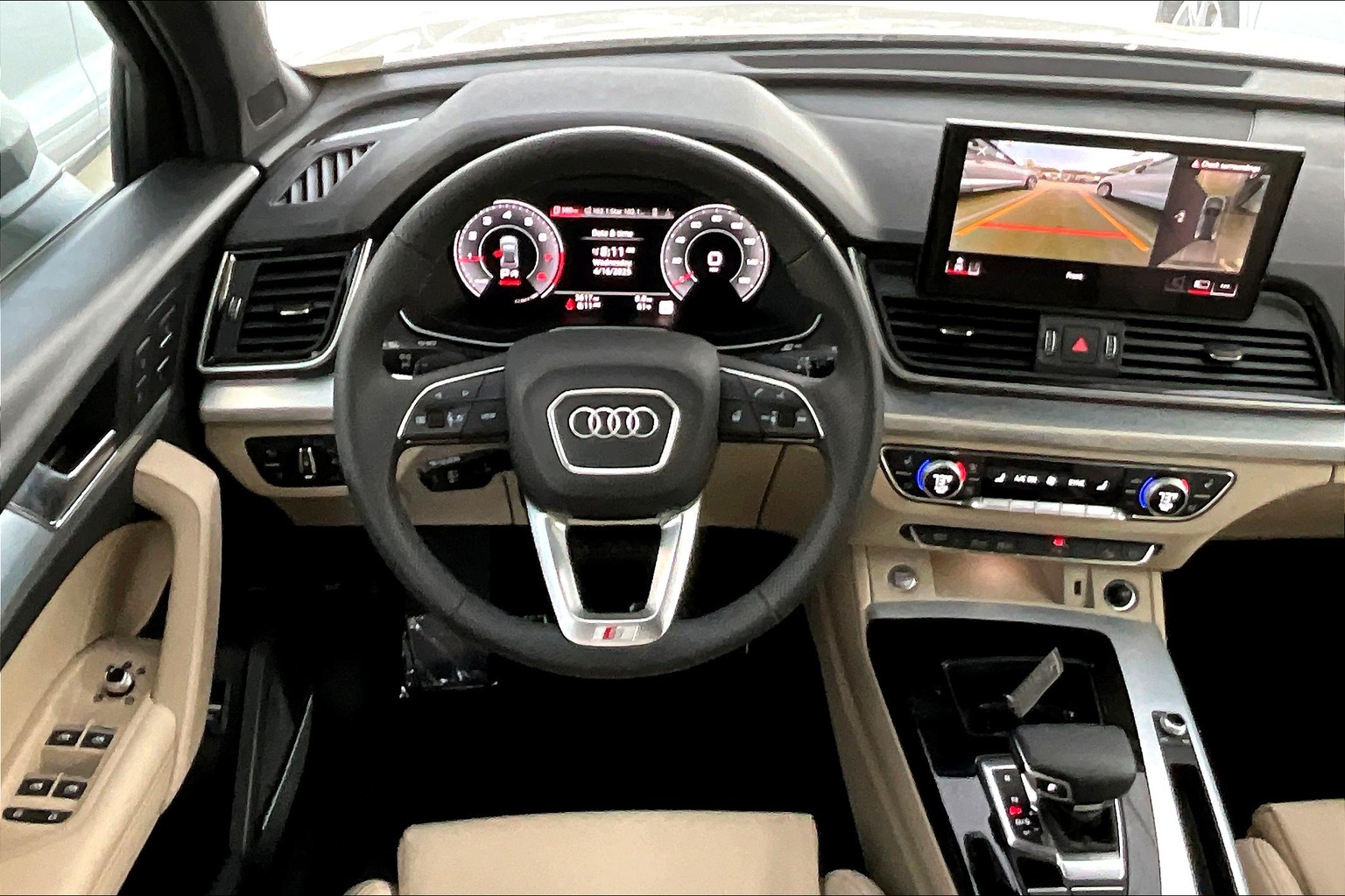 Q5 Premium Plus 45 TFSI quattro