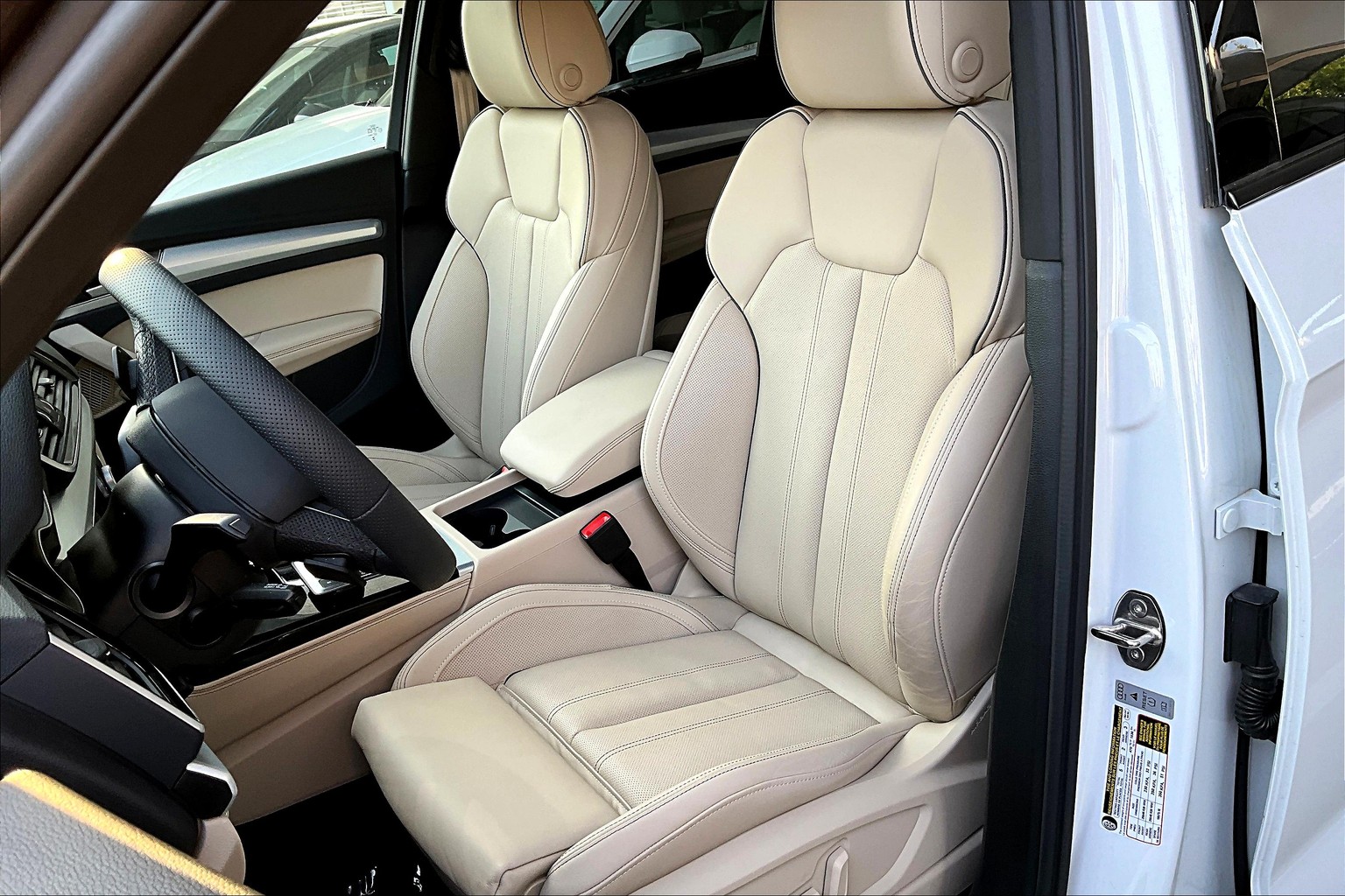 Q5 Premium Plus 45 TFSI quattro