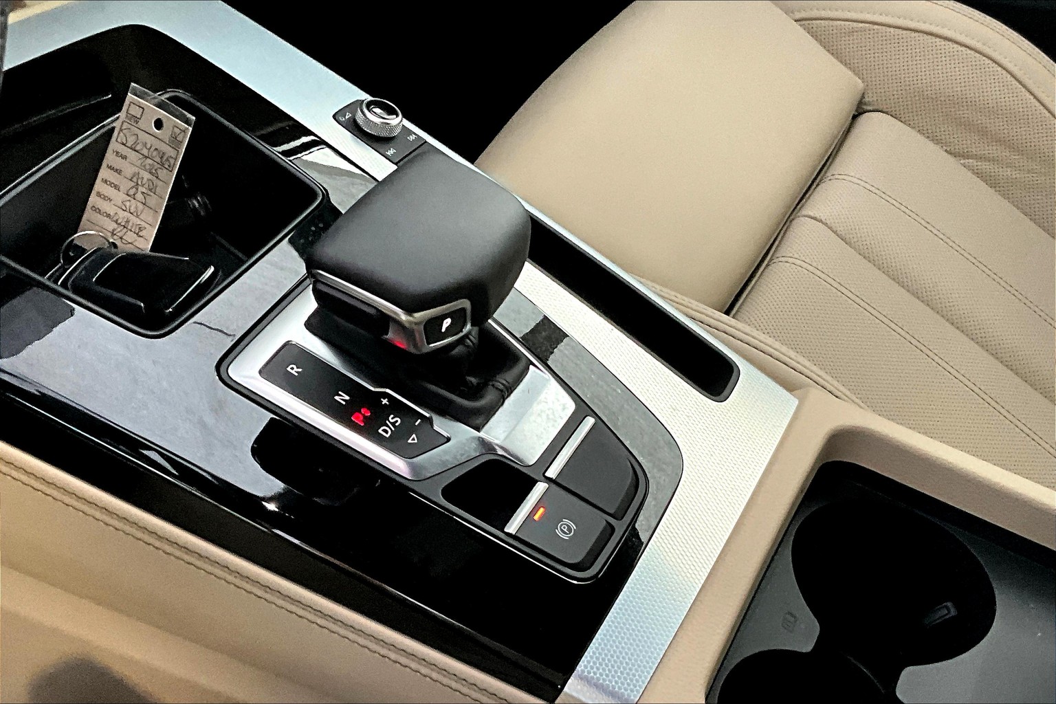 Q5 Premium Plus 45 TFSI quattro