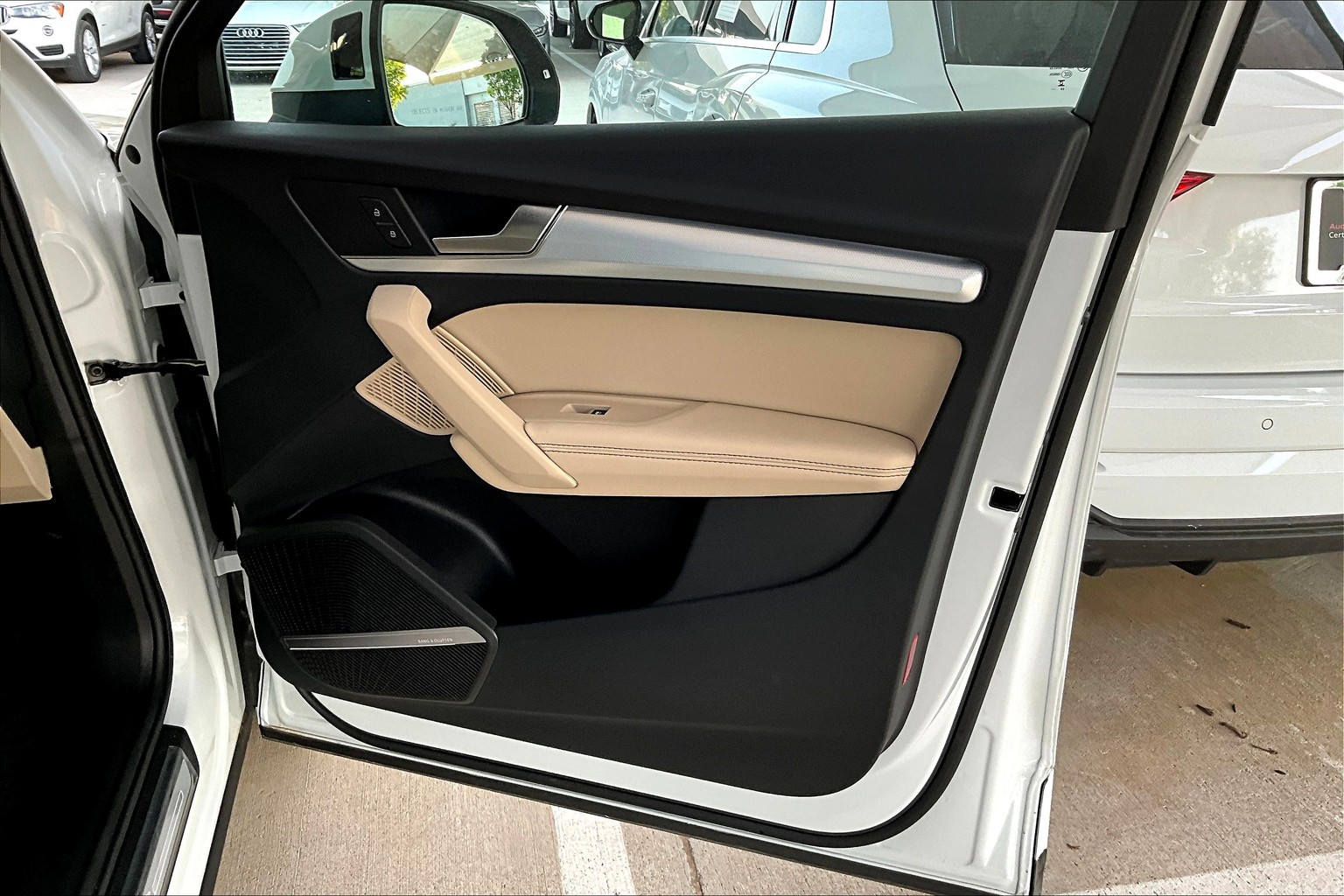 Q5 Premium Plus 45 TFSI quattro