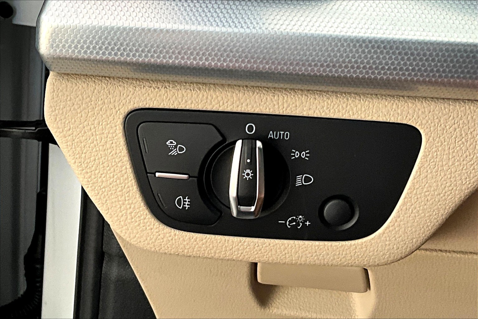 Q5 Premium Plus 45 TFSI quattro