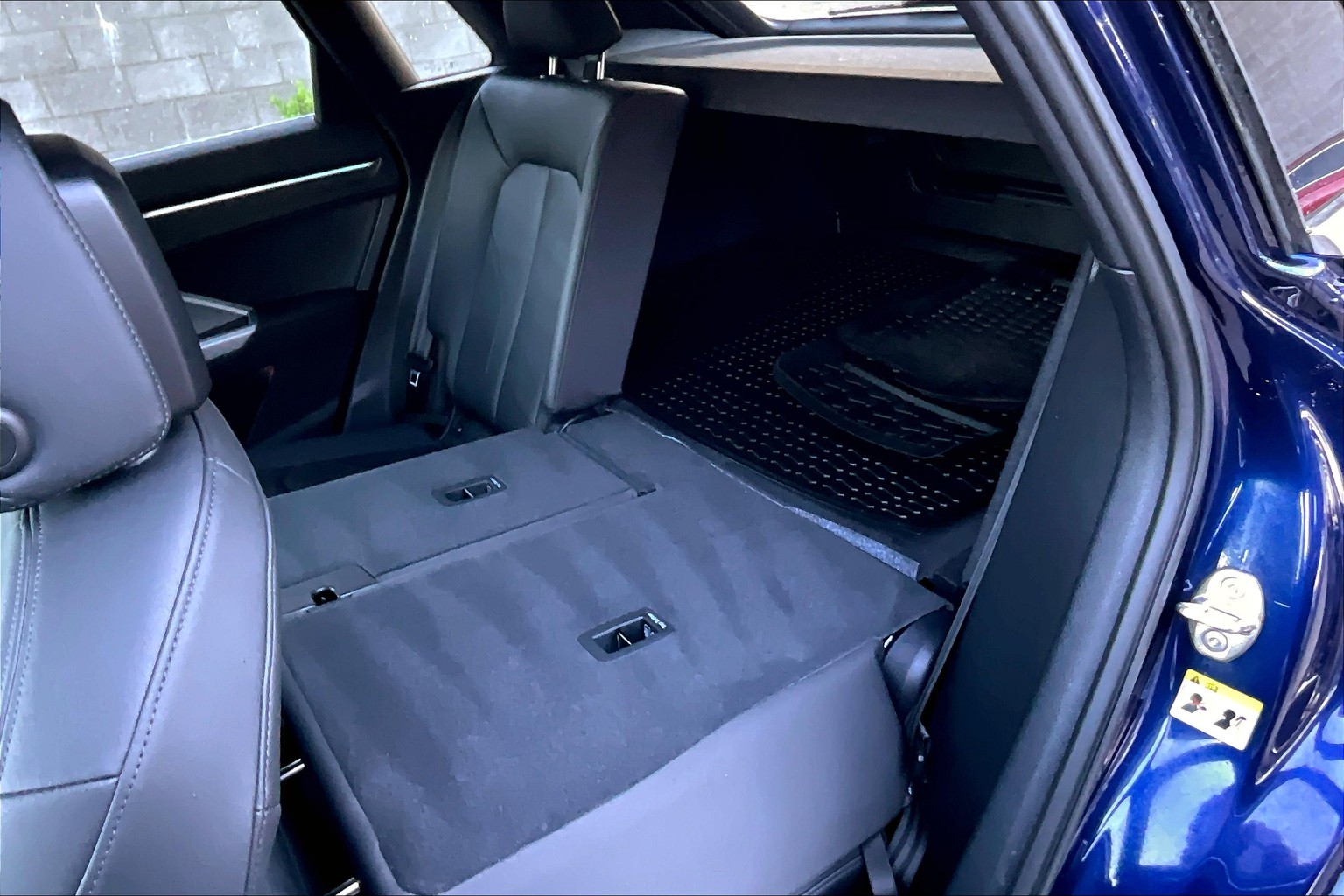 Q3 Premium Plus S Line 45 TFSI quattro