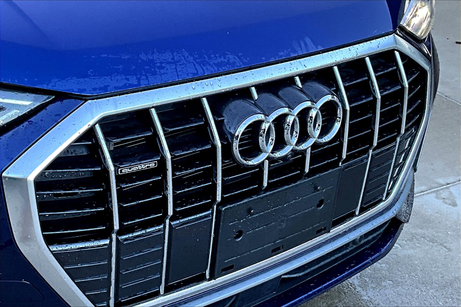 Q3 Premium Plus S Line 45 TFSI quattro