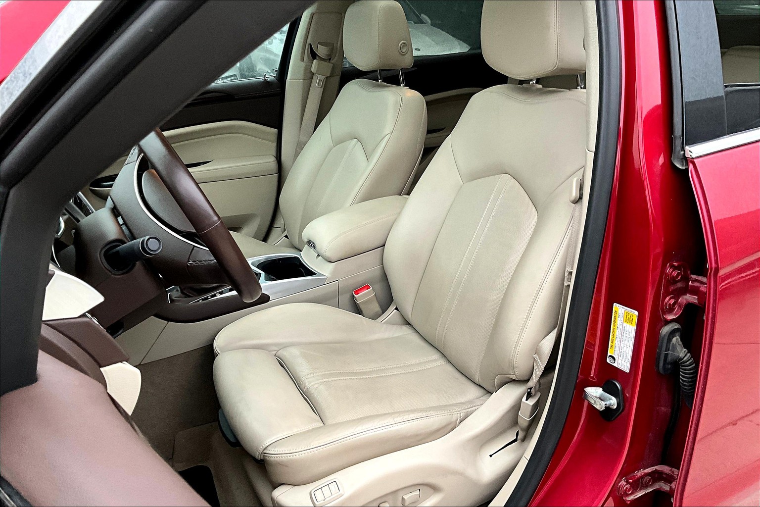 SRX Luxury