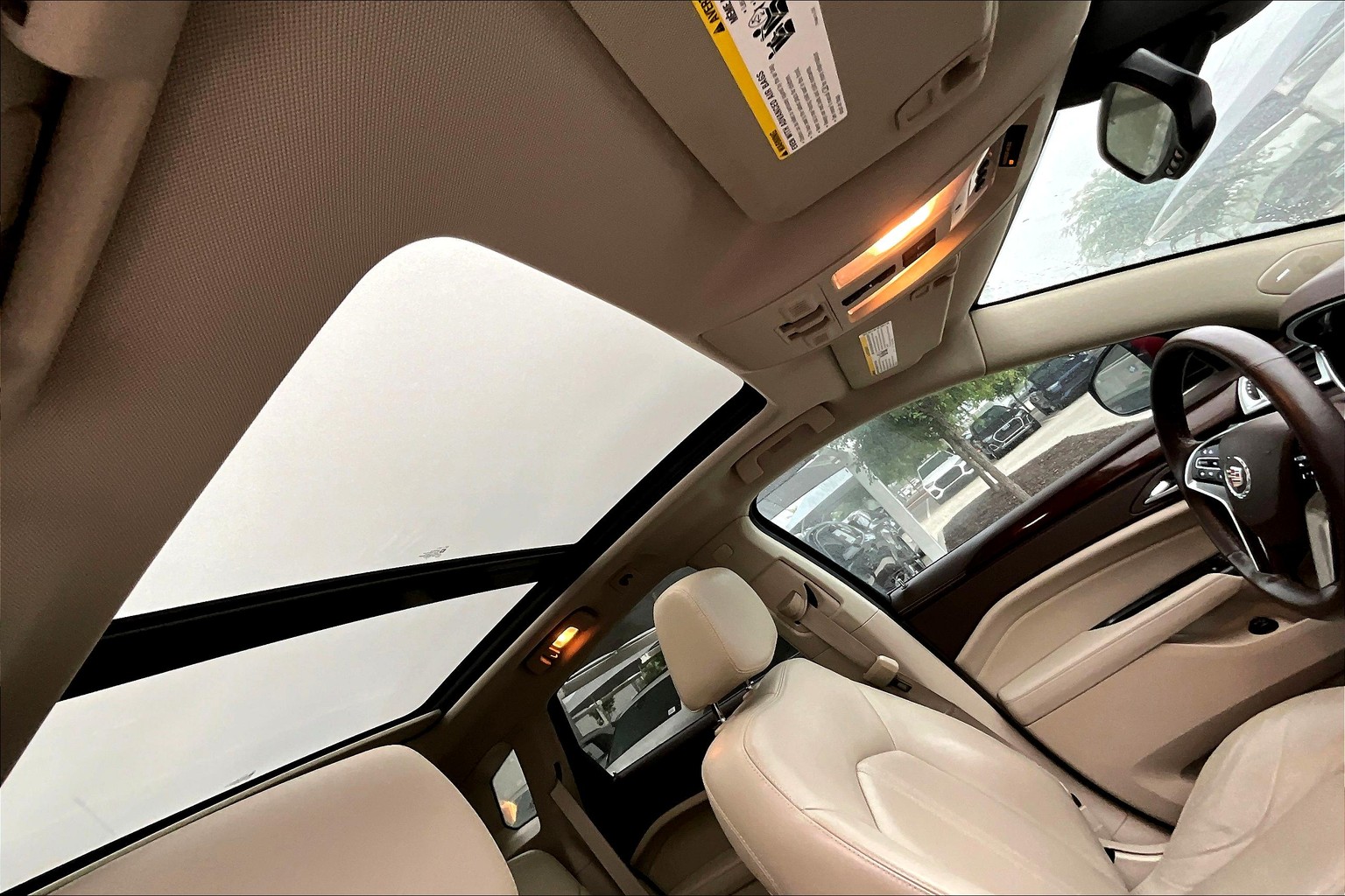 SRX Luxury