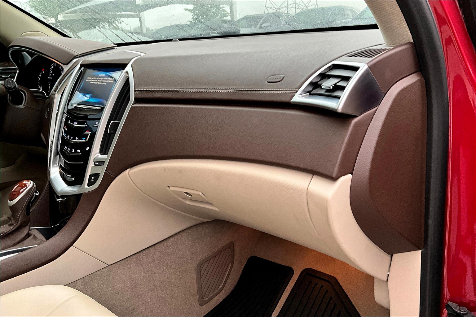 SRX Luxury