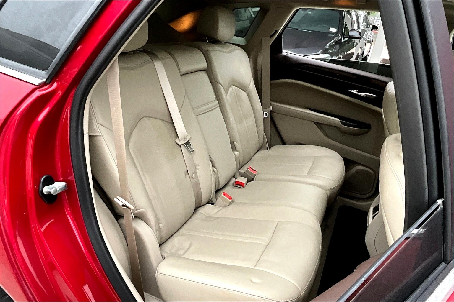 SRX Luxury