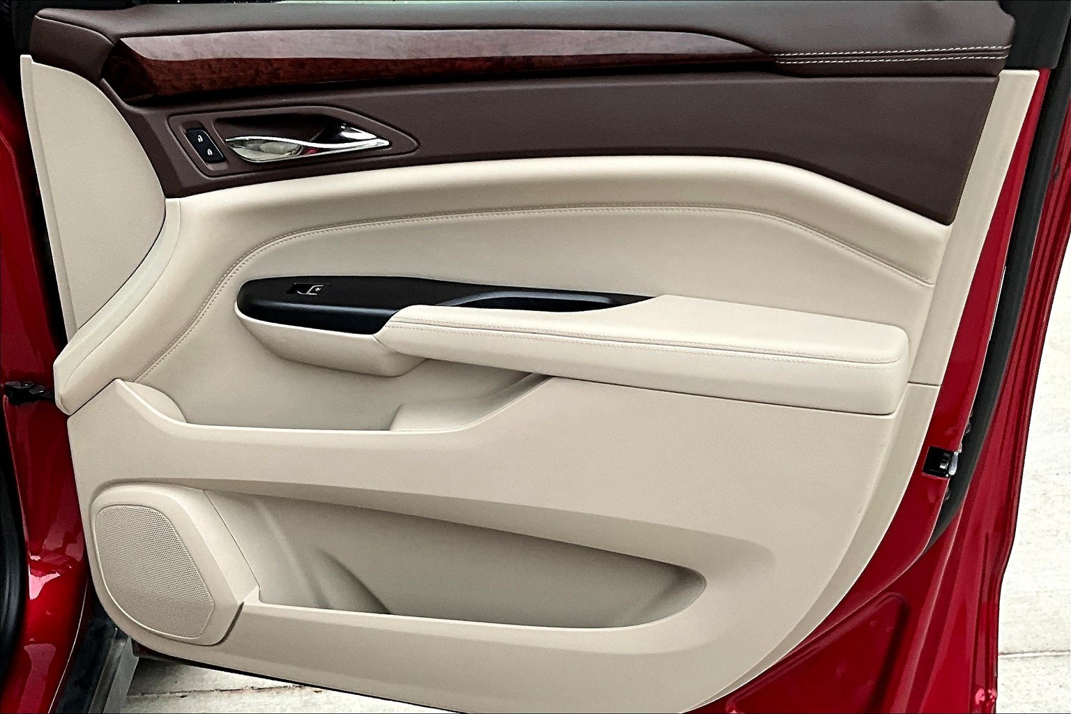 SRX Luxury