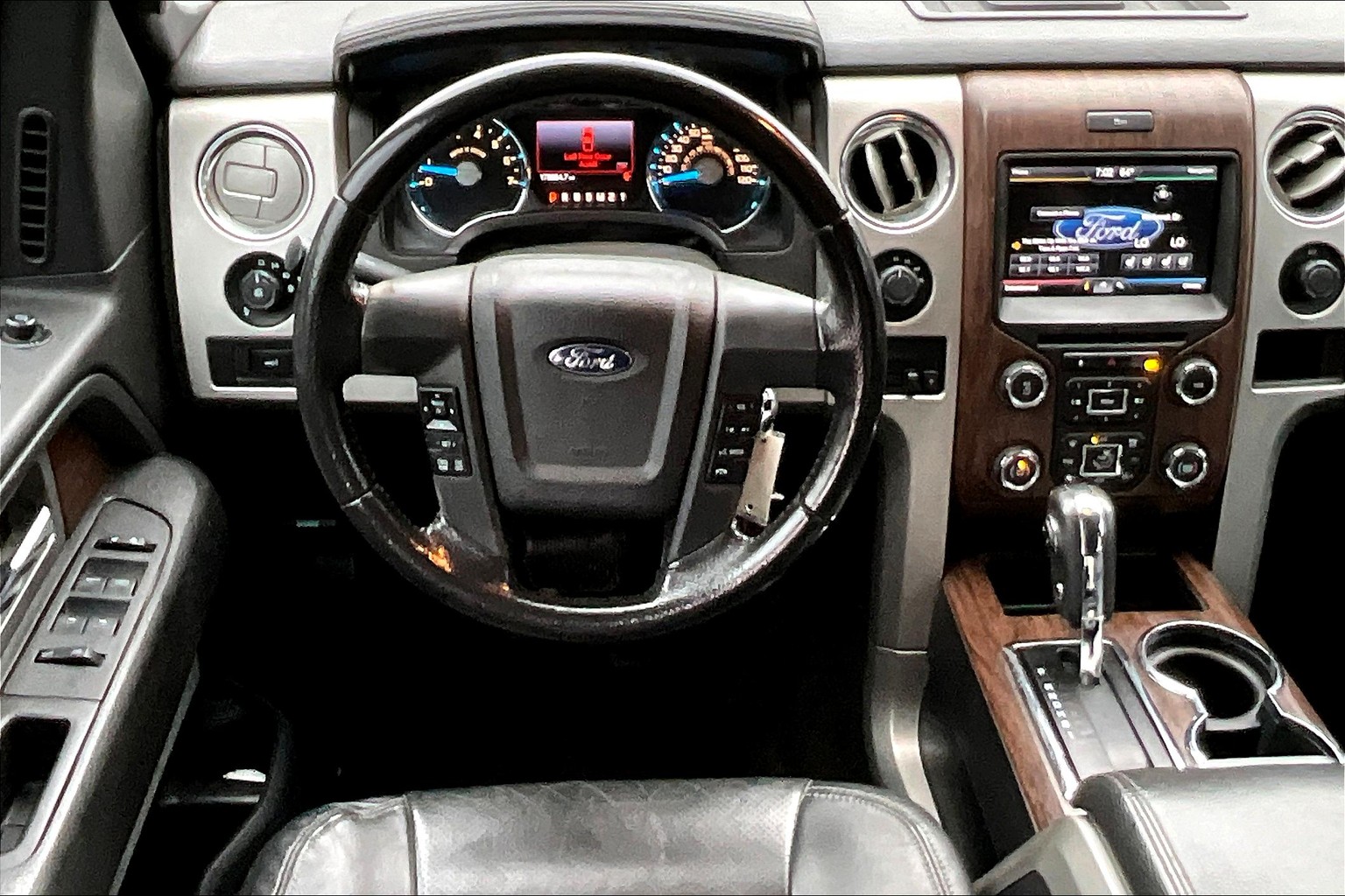 F-150 SuperCrew Lariat