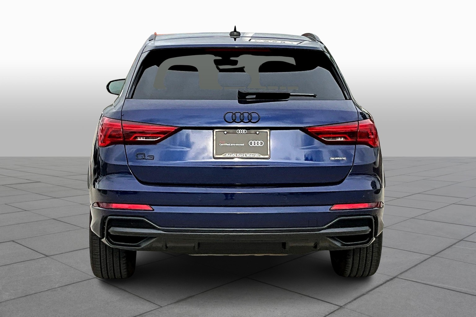 Q3 Premium S Line 45 TFSI quattro