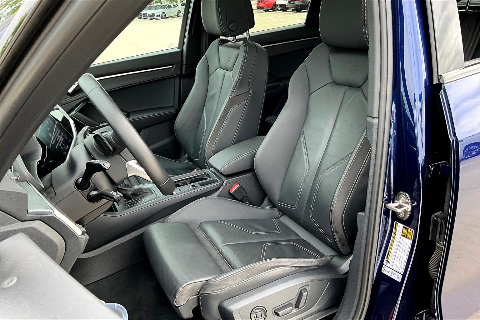 Q3 Premium S Line 45 TFSI quattro