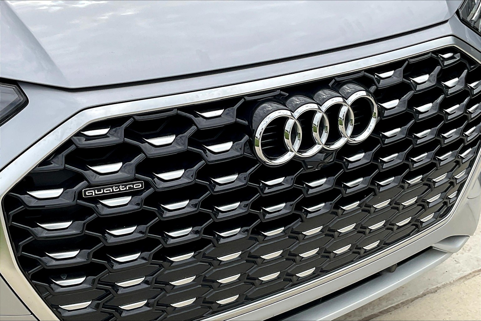 Q5 Sportback Premium Plus 45 TFSI quattro