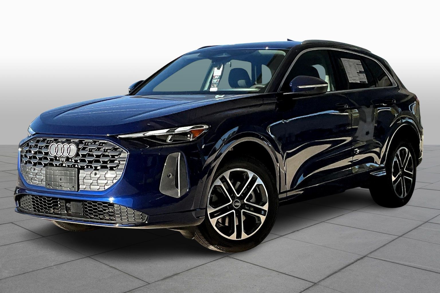 2025 Audi Q5 40 Premium's photo