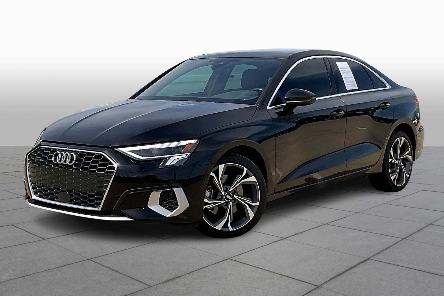 A3 Sedan Premium Plus 40 TFSI quattro