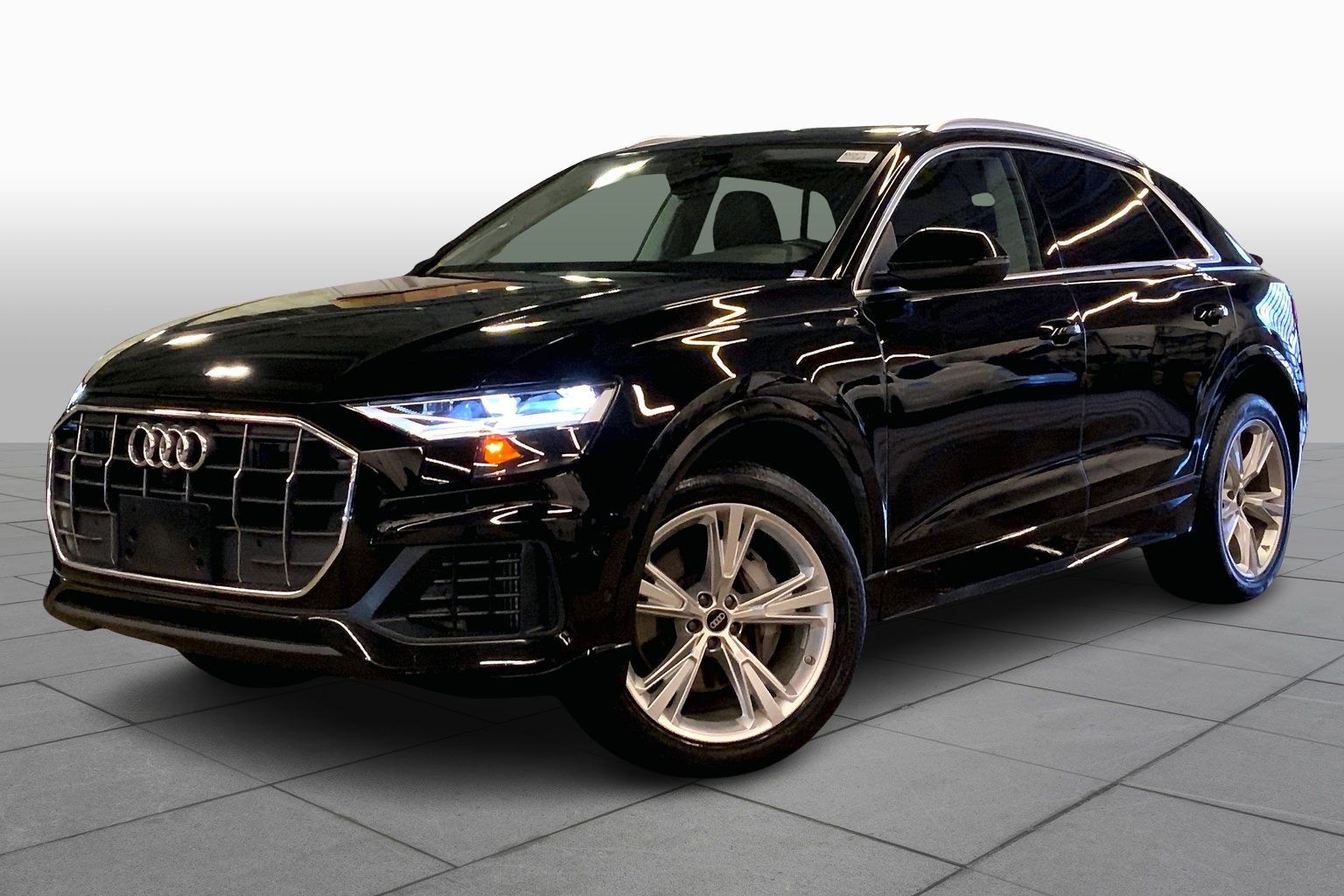 2022 Audi Q8